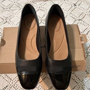 CLARKS JULIET MONTE Black Leather/Synthetic flat shoes 6.5 M